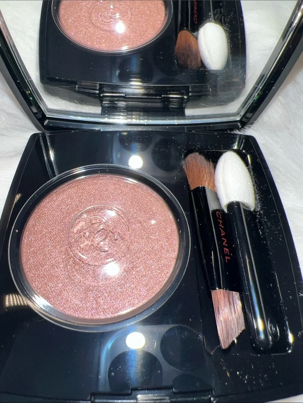 CHANEL Ombre Essentielle Eyeshadow - Brun Rose - Rouge Noir Limited Edition